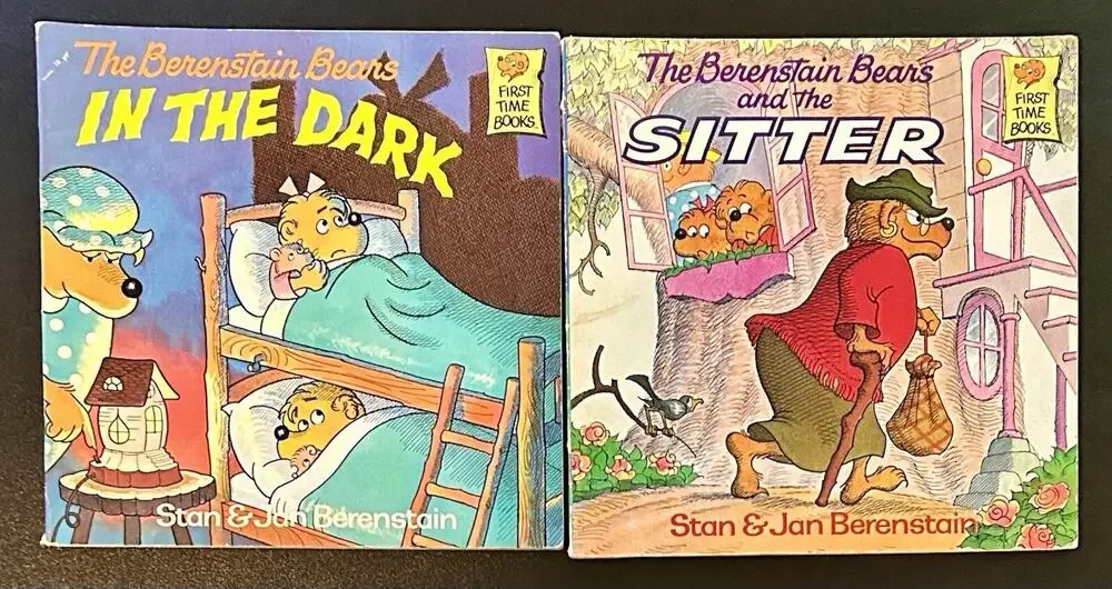 Vintage 1981 & 1982- The Berenstain Bears Book Lot - In The Dark & Sitter